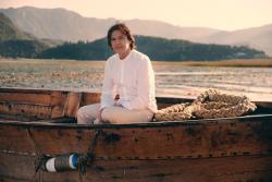 Рођендански поклон Здравка Чолића: Нова пјесма и спот “Мала”