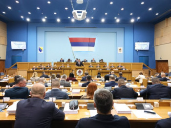 Poslanici usvojili ostavku Save Minića