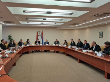 U toku Kolegijum NSRS o zakazivanju posebne sjednice na kojoj bi Minić trebalo da bude potvrđen za premijera i izabrana nova vlada