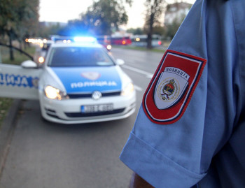 Пет саобраћајних незгода у источној Херцеговини за протекла 24 часа
