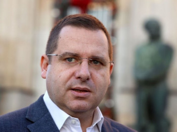 Kovačević: Srpska slavi mir i BiH prihvatljivu svima, a FBiH slavi preglasavanje Srba i rat