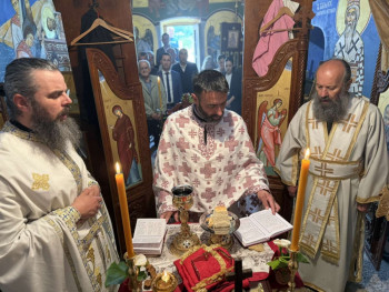 Hramovna slava u Grmljanima: Sloga mještana donijela nove ikone i nastavak obnove