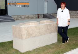 Galerija na otvorenom: Skulptura Željke Momirov krasi dvorište Kulturnog centra