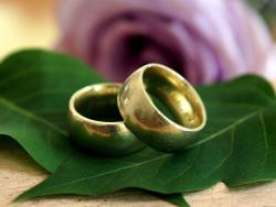 Ukradenim prstenom zaprosio djevojku, ona ga prijavila