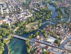 Власти у Бихаћу од српског стратишта направили зону за забаву