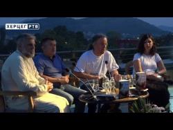 Predstavljanje knjige Preko praga: Najvažniji su pragovi preko kojih zakoračimo u život (VIDEO)