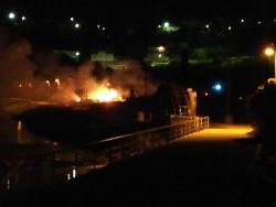 Требиње: Пожар на шеталишту крај Перовића моста