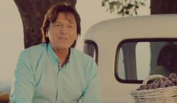 Чола објавио нову пјесму са трубачима: Послушајте сингл 'Шљиве су родиле'