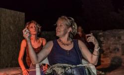 Најава: Позоришна представа „Морамо ли га чекат“?