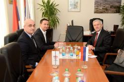 Ambasador Francuske u Bosni i Hercegovini Guillaume Rousson posjetio Gradsku upravu
