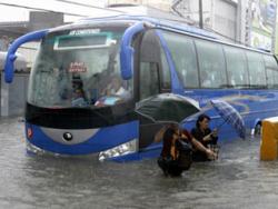Filipini: Skoro 90 osoba poginulo u poplavama i klizištima