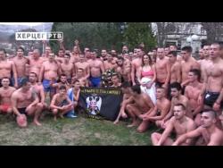 Nikola Lješković prvi do krsta u Trebinju (VIDEO)