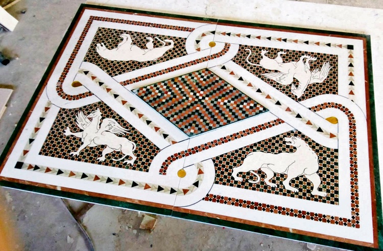 Подни мозаик рађен за српску цркву у Калифорнији